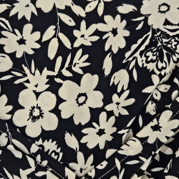 Eliza J SZ 6 Blue White Floral V-Neck Faux Wrap Belted Maxi Stretch Dress - Picture 6 of 10